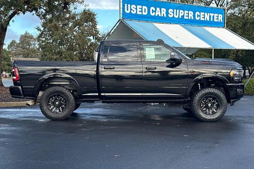 2022 RAM 2500 Limited Crew Cab 4x4 6'4' Box