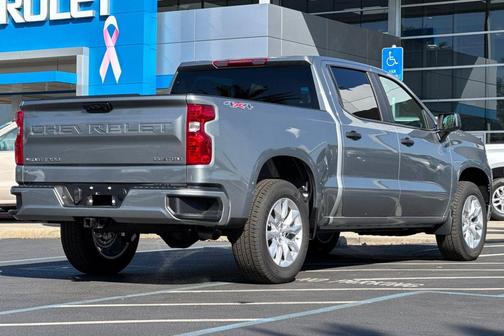 2026 Chevrolet Silverado 1500 Custom