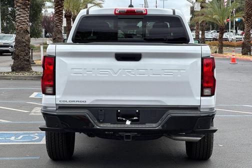 2025 Chevrolet Colorado WT