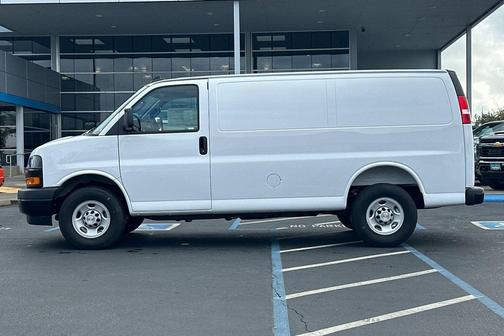 2025 Chevrolet Express 2500 RWD 2500 Regular Wheelbase WT