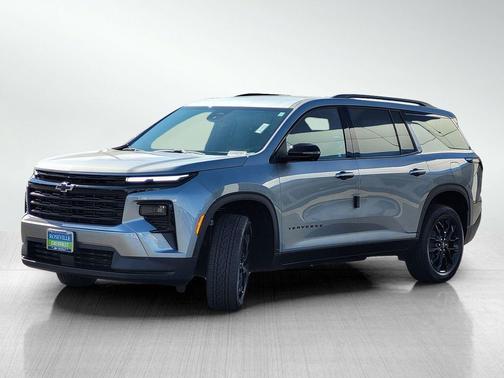Sterling Gray Metallic 2026 Chevrolet Traverse LT