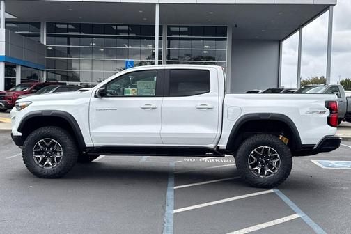 2025 Chevrolet Colorado ZR2