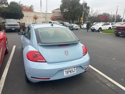 2014 Volkswagen Beetle DSG 2.0T R-Line w/Sound/Nav