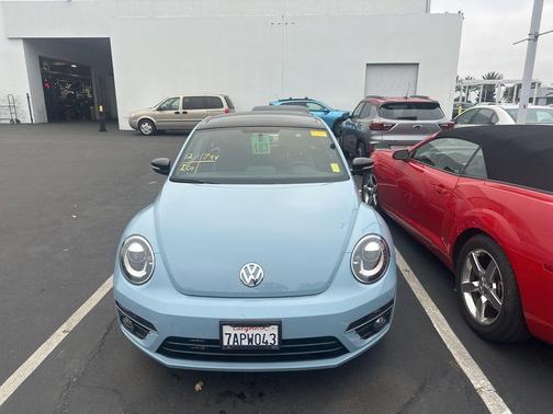 2014 Volkswagen Beetle DSG 2.0T R-Line w/Sound/Nav