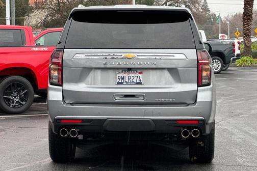 2024 Chevrolet Suburban Premier