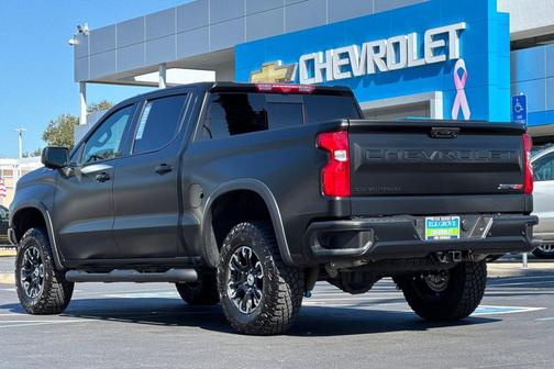 2025 Chevrolet Silverado 1500 ZR2