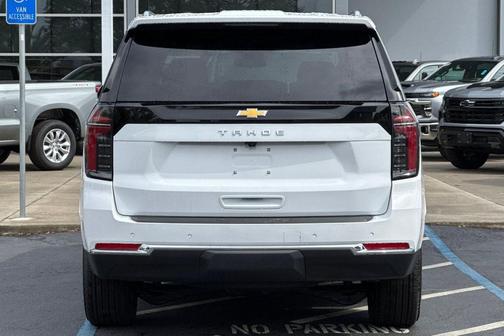 2025 Chevrolet Tahoe LS