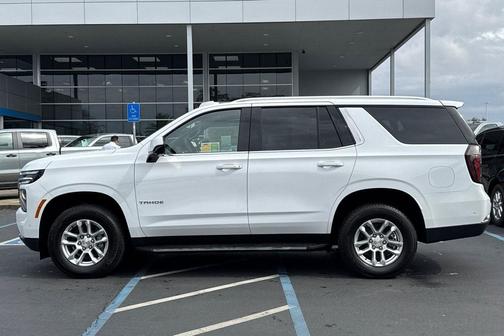 2025 Chevrolet Tahoe LS