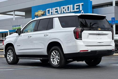 2025 Chevrolet Tahoe LS