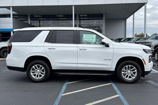 2025 Chevrolet Tahoe LS