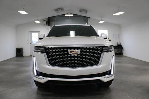 Crystal White Tricoat 2023 Cadillac Escalade Premium Luxury