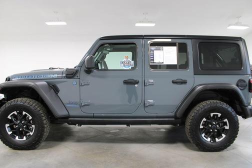 Anvil Clearcoat 2025 Jeep Wrangler Rubicon
