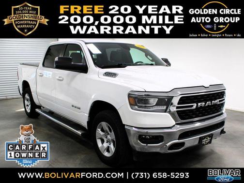 Bright White Clearcoat 2022 RAM 1500 Big Horn/Lone Star