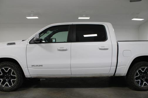 Bright White Clearcoat 2025 RAM 1500 Laramie