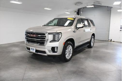 2021 GMC Yukon SLT
