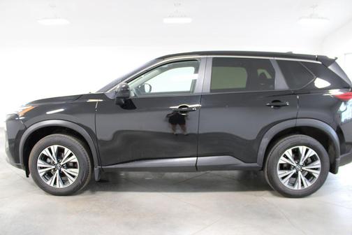 Super Black 2023 Nissan Rogue SV