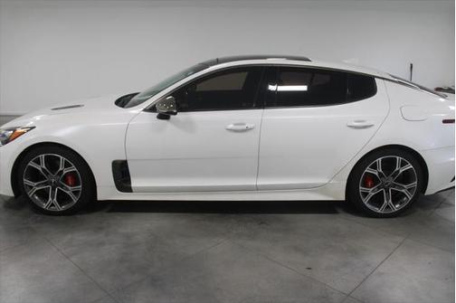 2018 Kia Stinger GT2