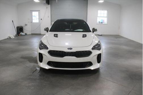 2018 Kia Stinger GT2