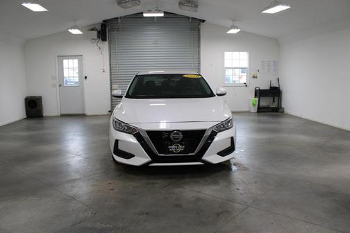 Aspen White Tricoat 2020 Nissan Sentra SV