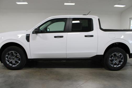 Oxford White 2026 Ford Maverick XLT
