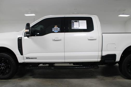 Star White Metallic Tri-Coat 2025 Ford F-250 Lariat