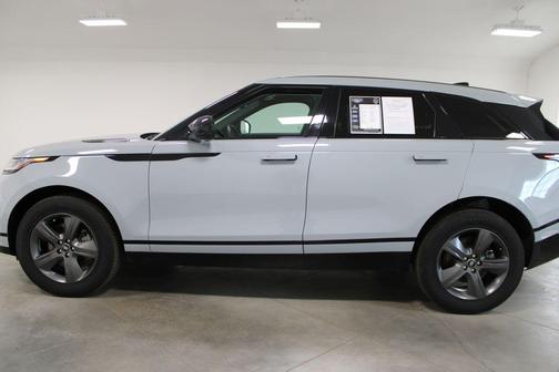 Fuji White 2025 Land Rover Range Rover Velar P250 SE R-Dynamic