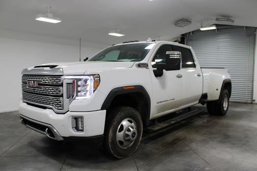 2023 GMC Sierra 3500 Denali