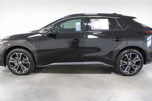 2024 Toyota bZ4X Limited