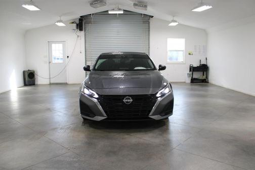 Gun Metallic 2024 Nissan Altima 2.5 SV