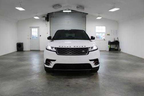 Fuji White 2021 Land Rover Range Rover 3.0L V6 Supercharged HSE