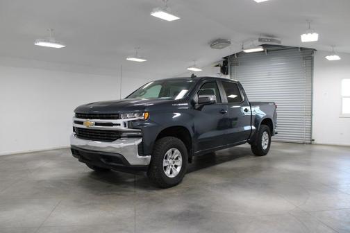 Shadow Gray Metallic 2020 Chevrolet Silverado 1500 LT