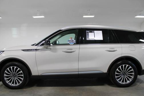 2022 Lincoln Aviator Reserve AWD