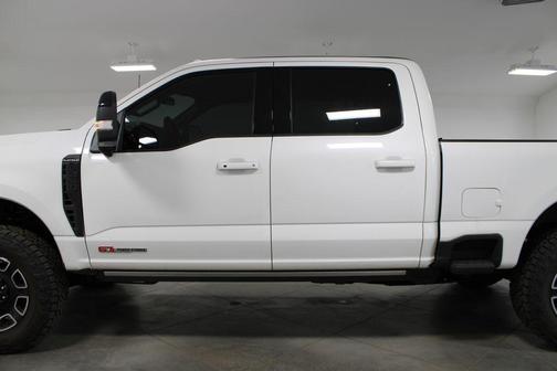 2025 Ford F-250 Platinum