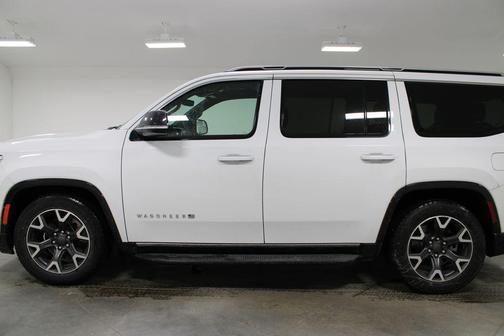 2024 Jeep Wagoneer Series III