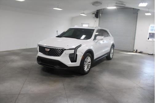 2024 Cadillac XT4 Luxury