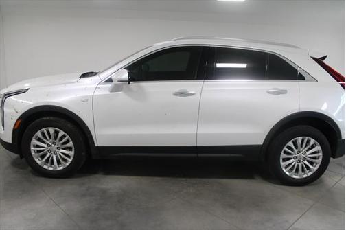 2024 Cadillac XT4 Luxury