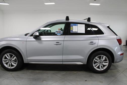 2022 Audi Q5 45 S line Premium