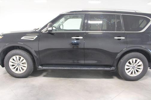 2024 Nissan Armada SV