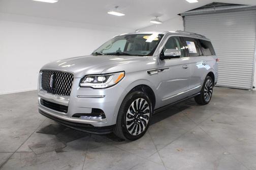 2024 Lincoln Navigator Black Label