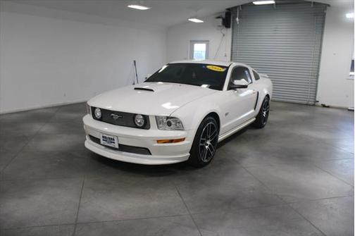 2008 Ford Mustang GT Premium