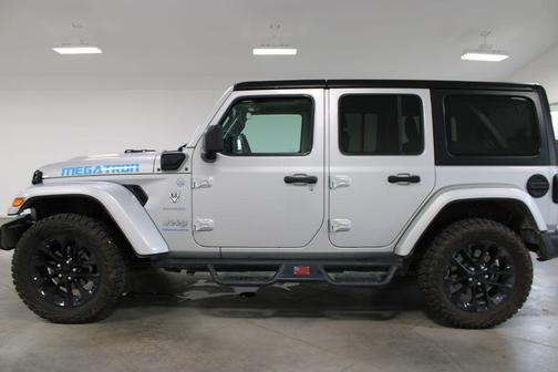 Silver Zynith Clearcoat 2023 Jeep Wrangler Sahara 4xe