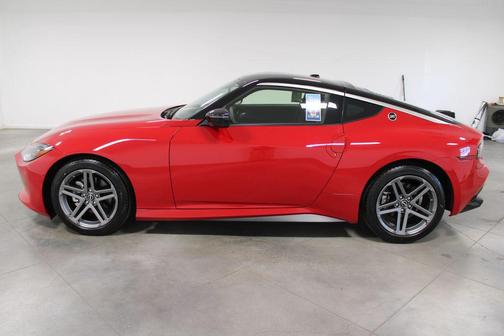 2025 Nissan Z Sport