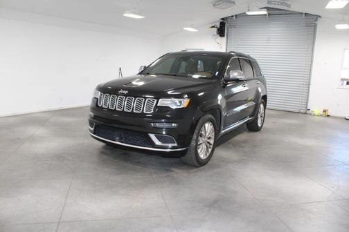 2017 Jeep Grand Cherokee Summit