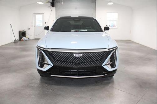 2024 Cadillac LYRIQ Tech