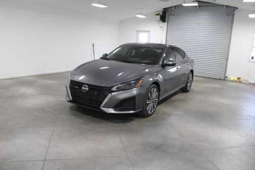 2024 Nissan Altima 2.5 SL