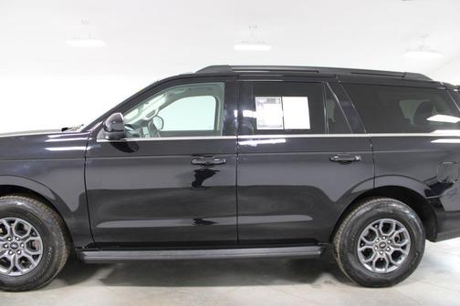 Agate Black Metallic 2025 Ford Expedition Active