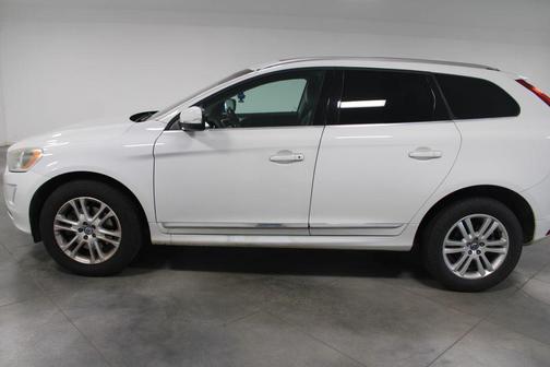 2015 Volvo XC60 T5 Premier
