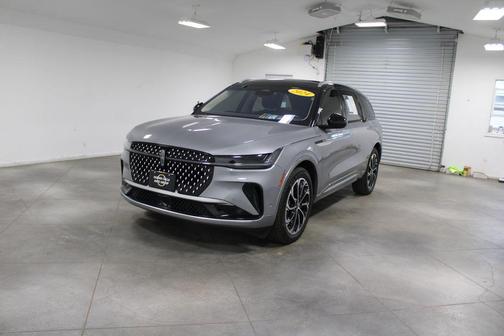 2024 Lincoln Nautilus Reserve