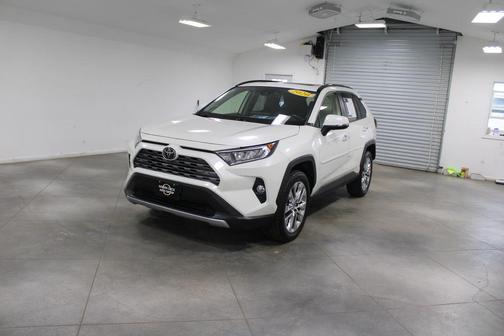 2020 Toyota RAV4 Limited