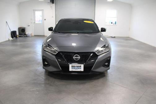 2023 Nissan Maxima SR